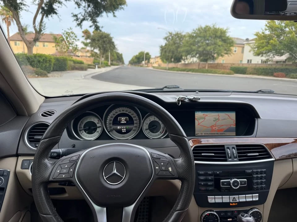 2014 Mercedes-Benz W204 C-Class - Image 10 of 11