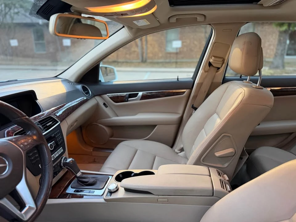 2014 Mercedes-Benz W204 C-Class - Image 5 of 17