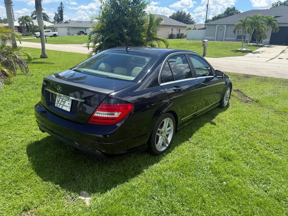 2014 Mercedes-Benz W204 C-Class - Image 5 of 11