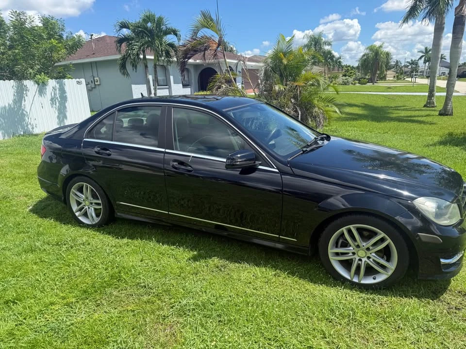 2014 Mercedes-Benz W204 C-Class - Image 4 of 11