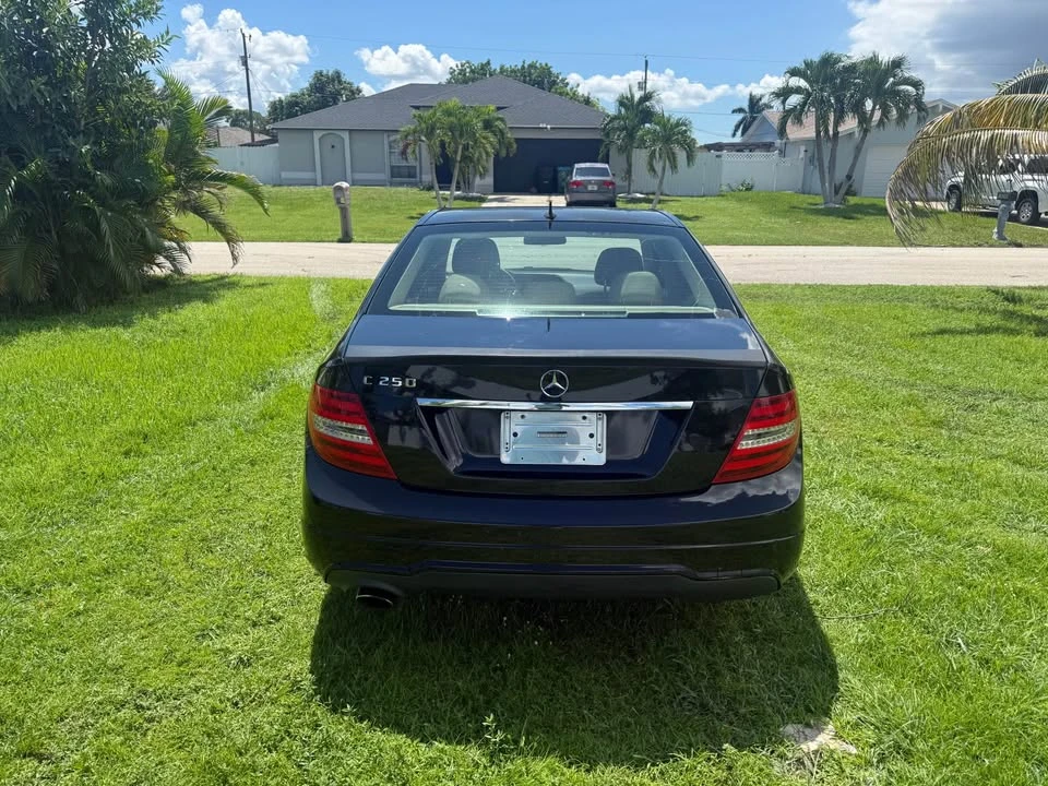 2014 Mercedes-Benz W204 C-Class - Image 6 of 11
