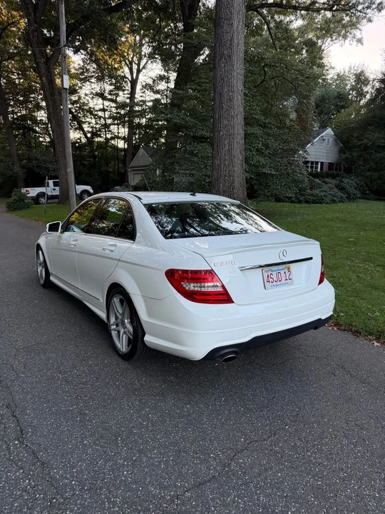 2014 Mercedes-Benz W204 C-Class - Image 4 of 12