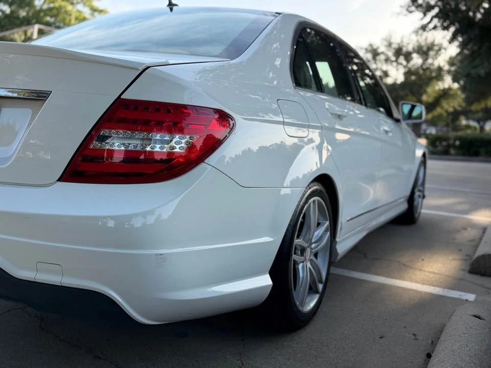 2014 Mercedes-Benz W204 C-Class - Image 9 of 17