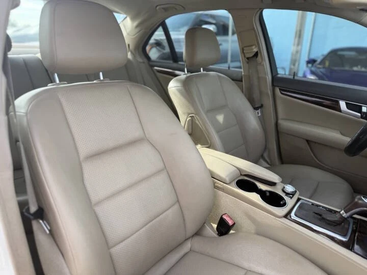2014 Mercedes-Benz W204 C-Class - Image 5 of 7
