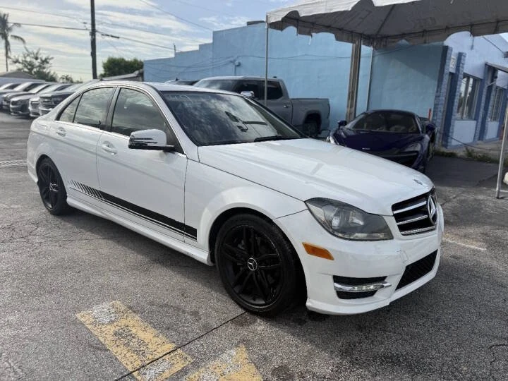 2014 Mercedes-Benz W204 C-Class - Image 2 of 7