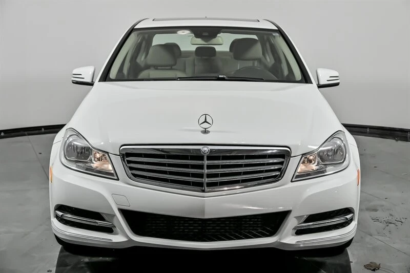 2014 Mercedes-Benz W204 C-Class - Image 4 of 21