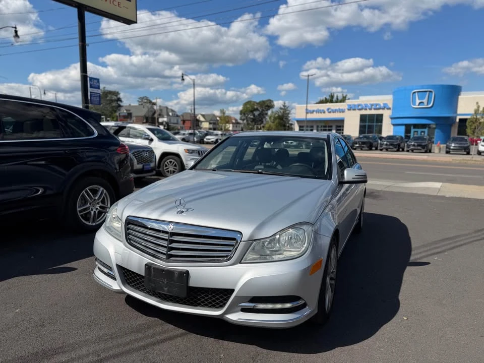 2014 Mercedes-Benz W204 C-Class - Image 2 of 11