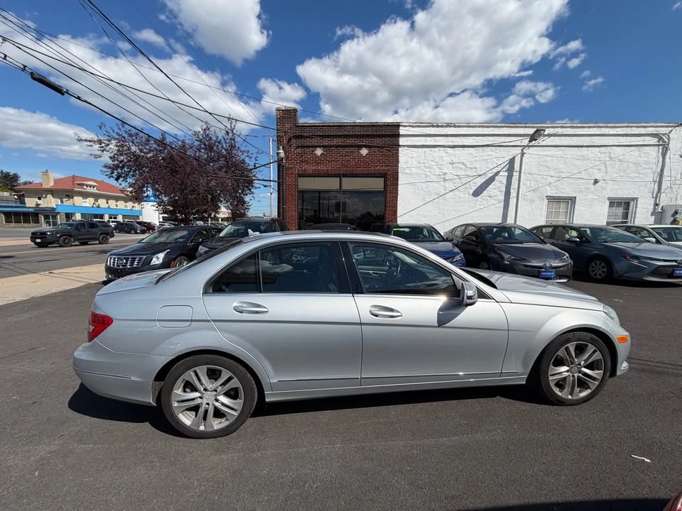 2014 Mercedes-Benz W204 C-Class - Image 5 of 11