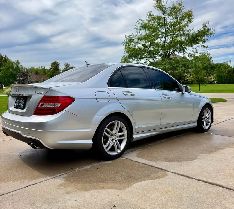 2014 Mercedes-Benz W204 C-Class - Image 2 of 8