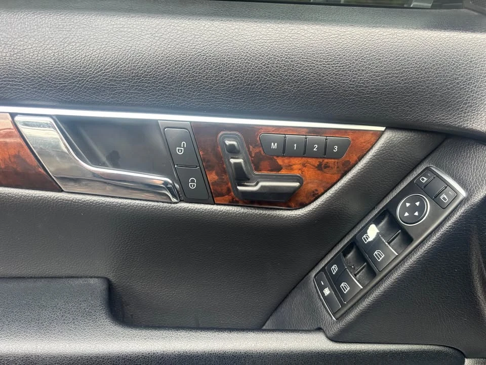 2014 Mercedes-Benz W204 C-Class - Image 7 of 13