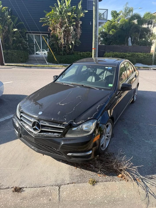 2014 Mercedes-Benz W204 C-Class - Image 2 of 8