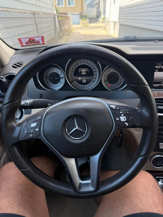 2014 Mercedes-Benz W204 C-Class - Image 4 of 8