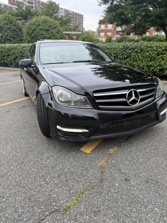 2014 Mercedes-Benz W204 C-Class - Image 3 of 8