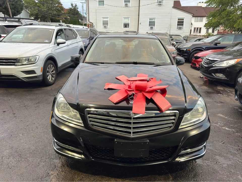 2014 Mercedes-Benz W204 C-Class - Image 2 of 11