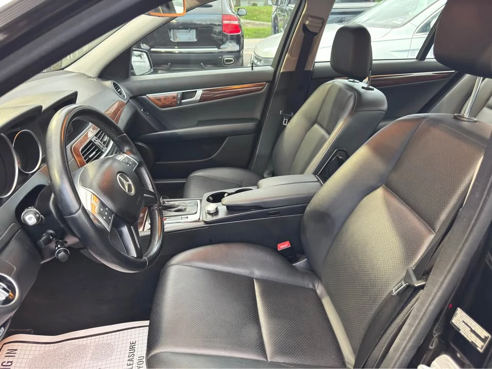 2014 Mercedes-Benz W204 C-Class - Image 9 of 11