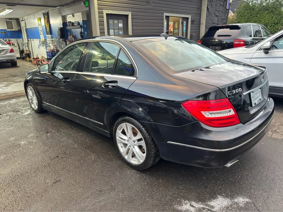 2014 Mercedes-Benz W204 C-Class - Image 6 of 11