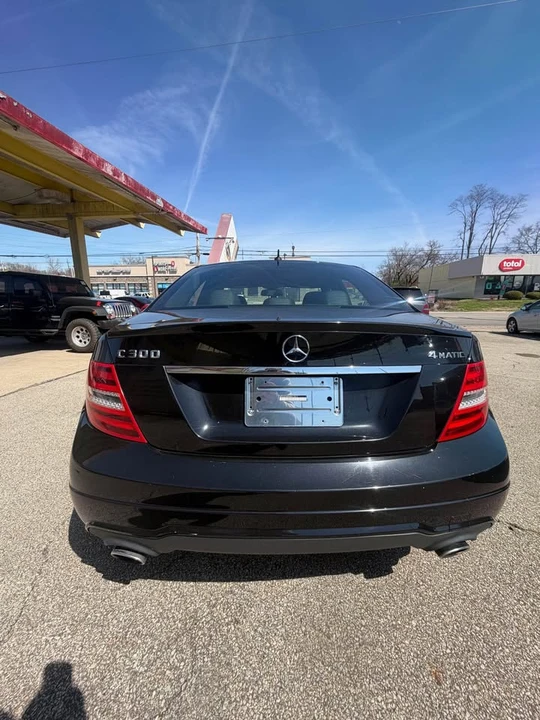 2014 Mercedes-Benz W204 C-Class - Image 4 of 7