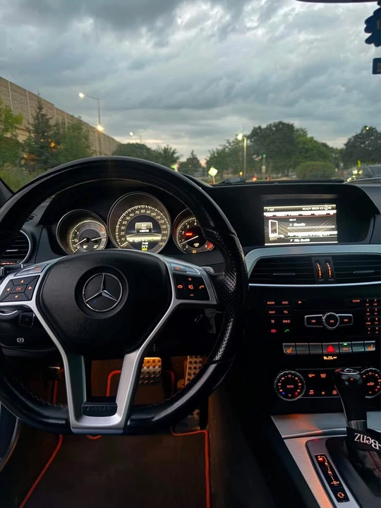 2014 Mercedes-Benz W204 C-Class - Image 5 of 10