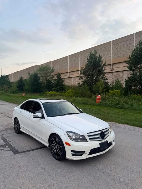 2014 Mercedes-Benz W204 C-Class - Image 8 of 10