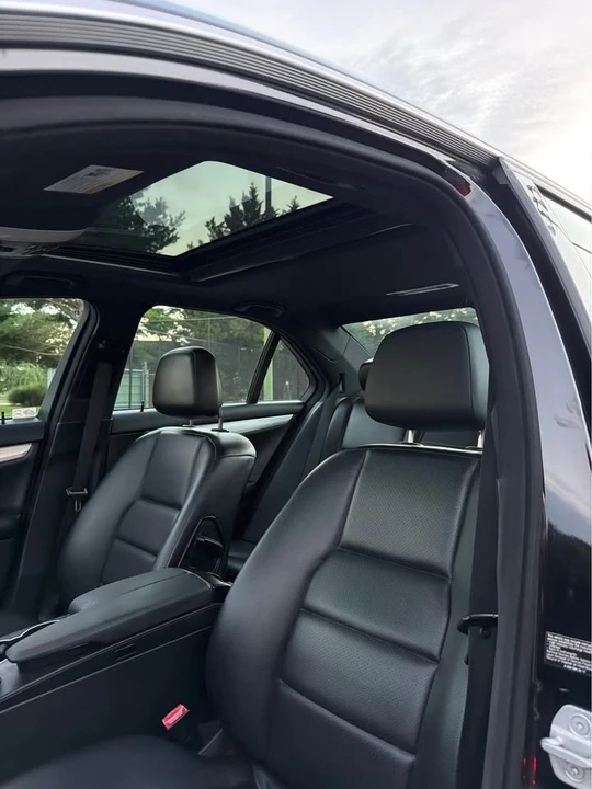 2014 Mercedes-Benz W204 C-Class - Image 10 of 20
