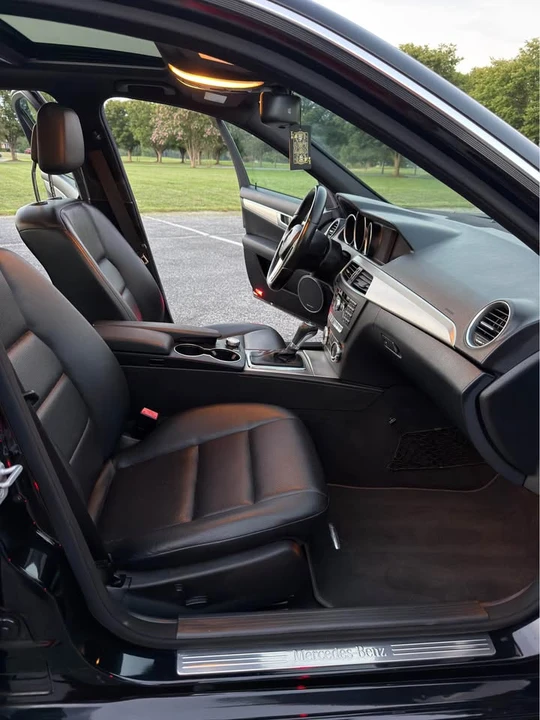 2014 Mercedes-Benz W204 C-Class - Image 15 of 20
