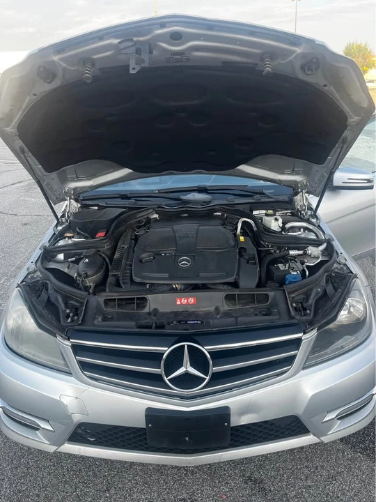 2014 Mercedes-Benz W204 C-Class - Image 10 of 14