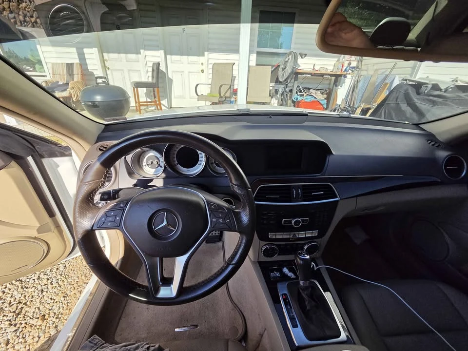 2014 Mercedes-Benz W204 C-Class - Image 11 of 20