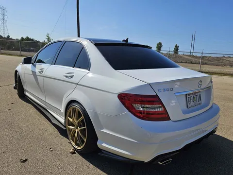 2014 Mercedes-Benz C-Class C 300 4MATIC Sport Sedan 4D