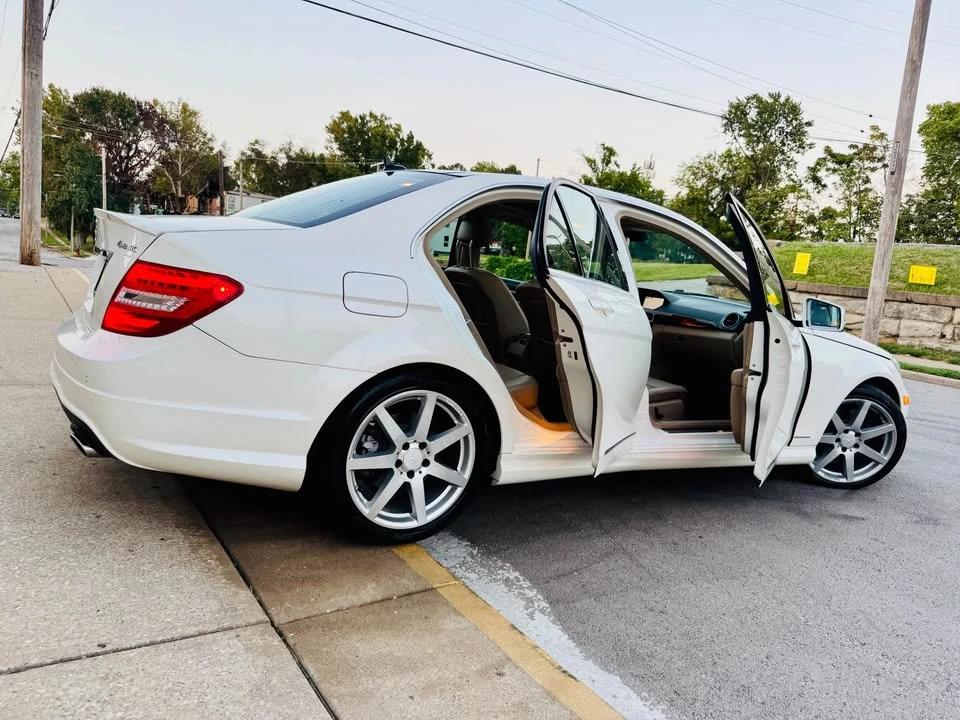 2014 Mercedes-Benz W204 C-Class - Image 4 of 20