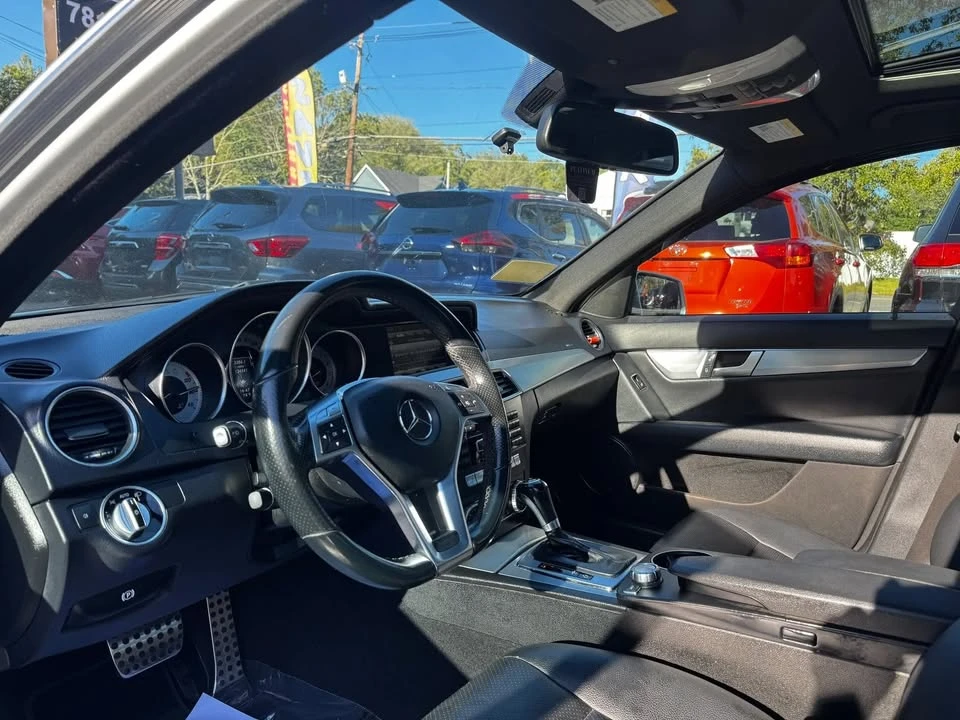 2014 Mercedes-Benz W204 C-Class - Image 10 of 20