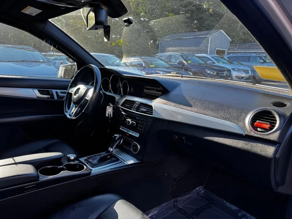 2014 Mercedes-Benz W204 C-Class - Image 11 of 20