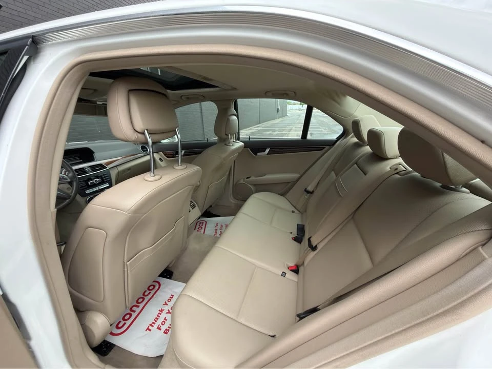 2014 Mercedes-Benz W204 C-Class - Image 9 of 11