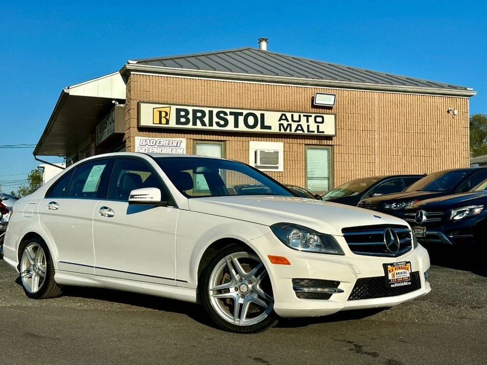 2014 Mercedes-Benz W204 C-Class - Image 2 of 21