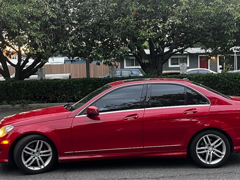 2014 Mercedes-Benz W204 C-Class - Image 2 of 6