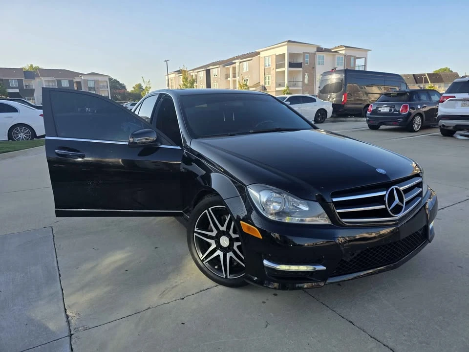 2014 Mercedes-Benz W204 C-Class - Image 2 of 10