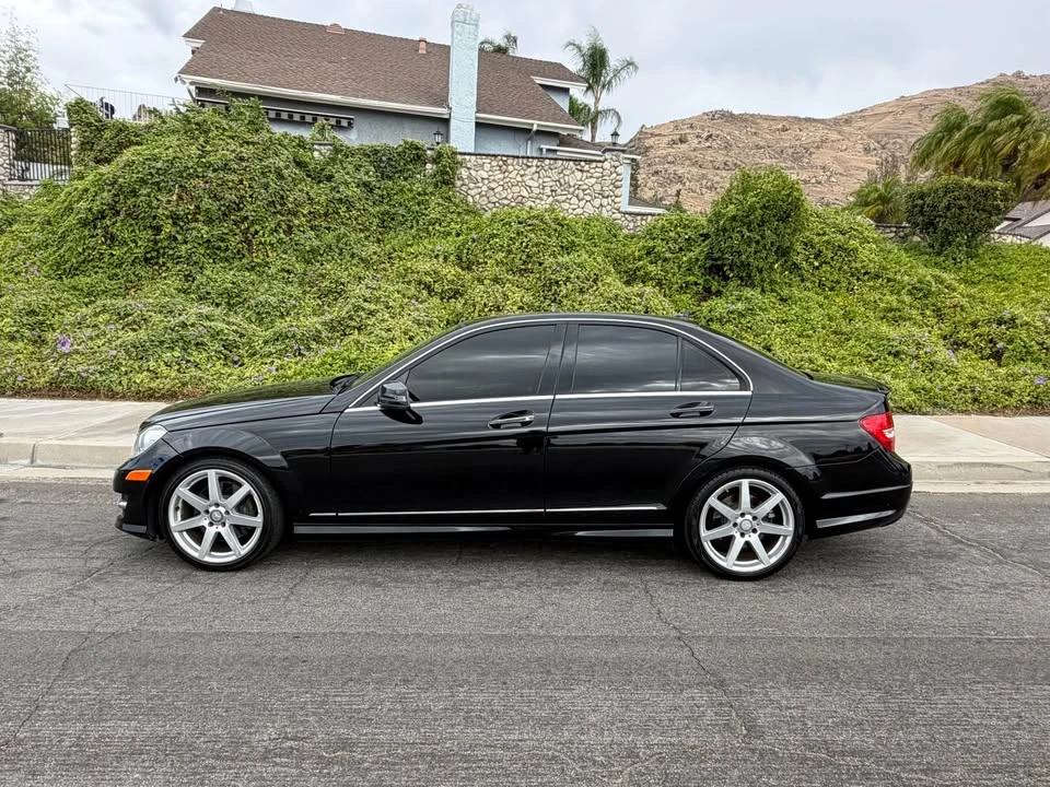 2014 Mercedes-Benz W204 C-Class - Image 2 of 16