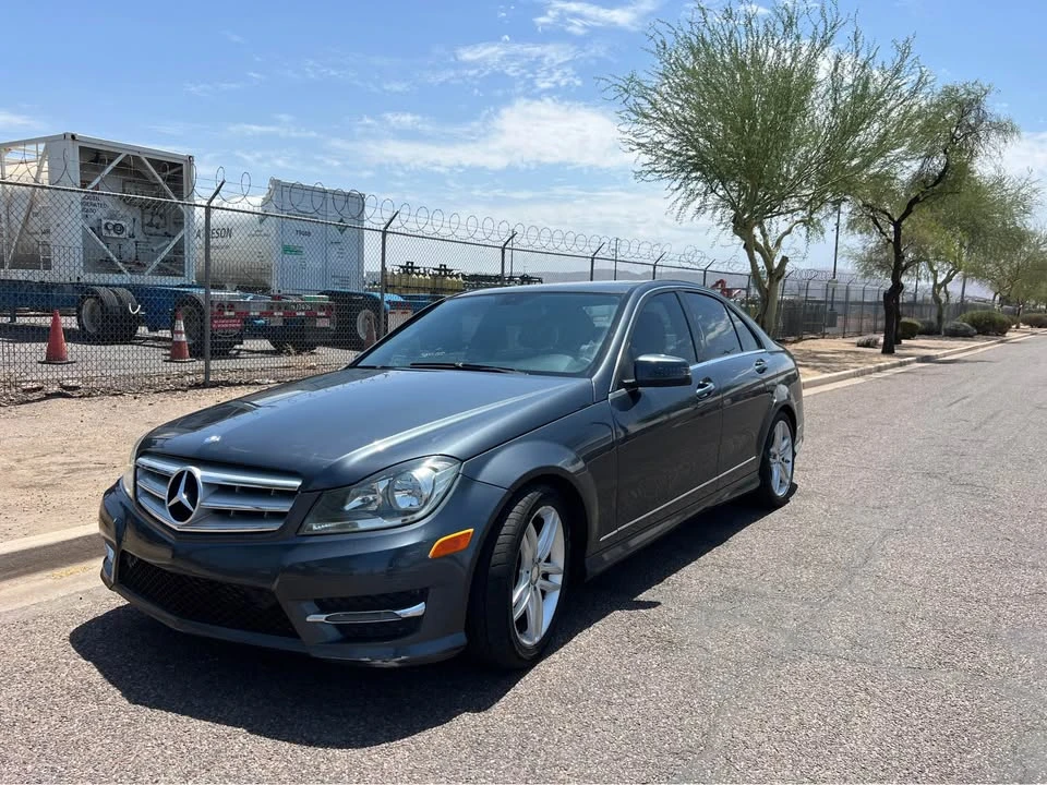 2014 Mercedes-Benz W204 C-Class - Image 2 of 16