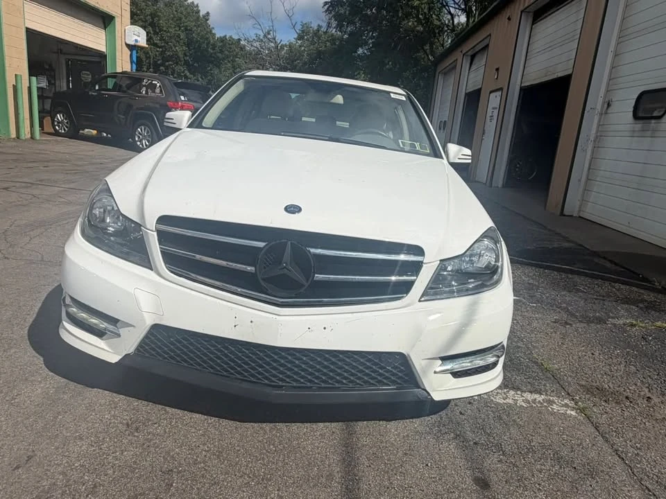 2014 Mercedes-Benz W204 C-Class - Image 8 of 20