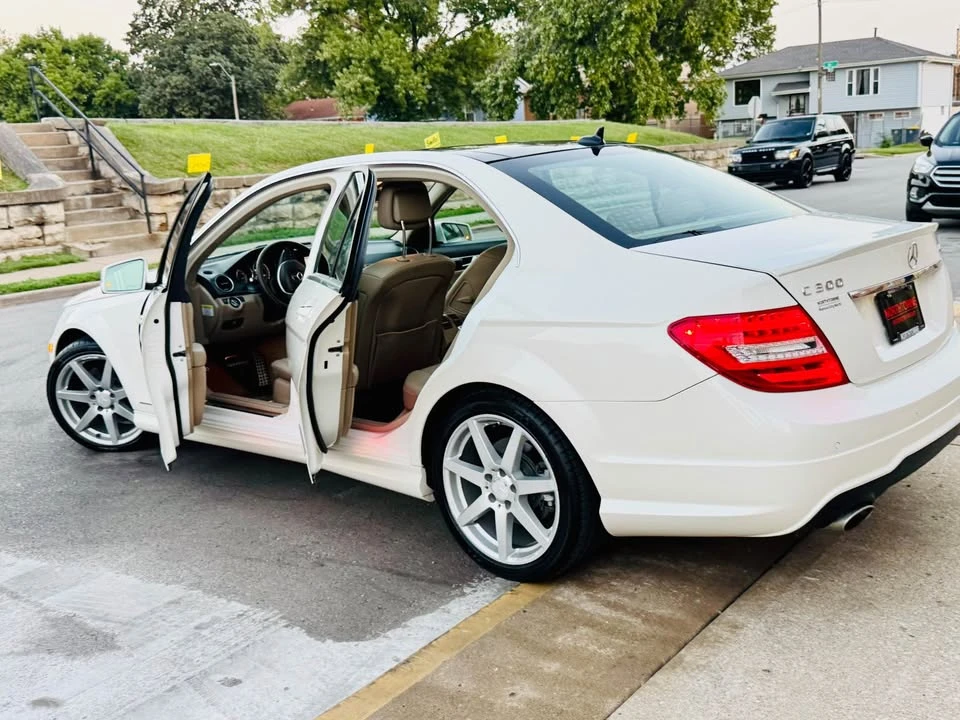 2014 Mercedes-Benz W204 C-Class - Image 6 of 19