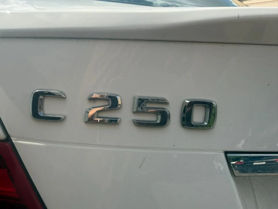 2014 Mercedes-Benz W204 C-Class - Image 9 of 20