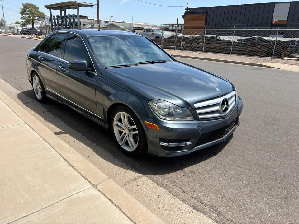 2014 Mercedes-Benz W204 C-Class - Image 15 of 16