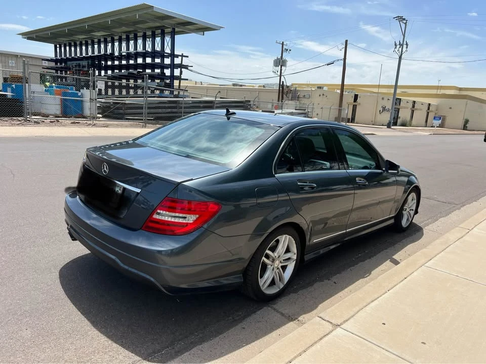 2014 Mercedes-Benz W204 C-Class - Image 11 of 16