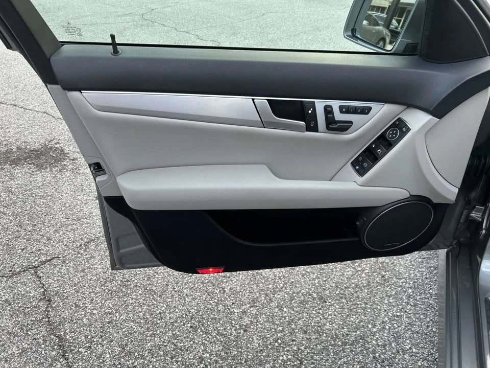 2014 Mercedes-Benz W204 C-Class - Image 13 of 20