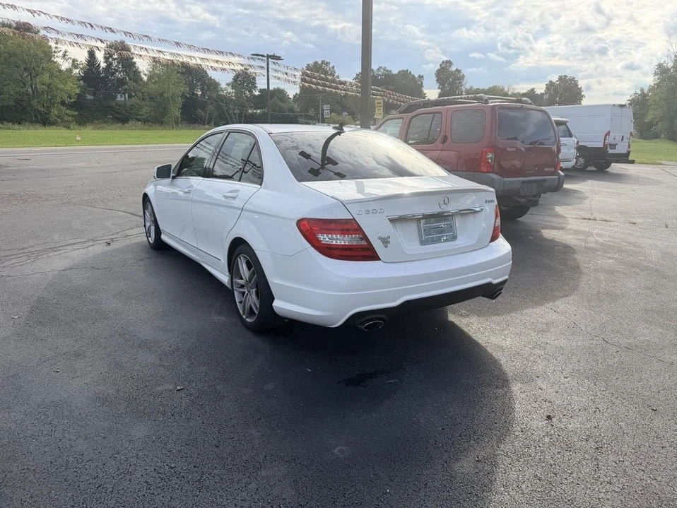 2014 Mercedes-Benz W204 C-Class - Image 6 of 18