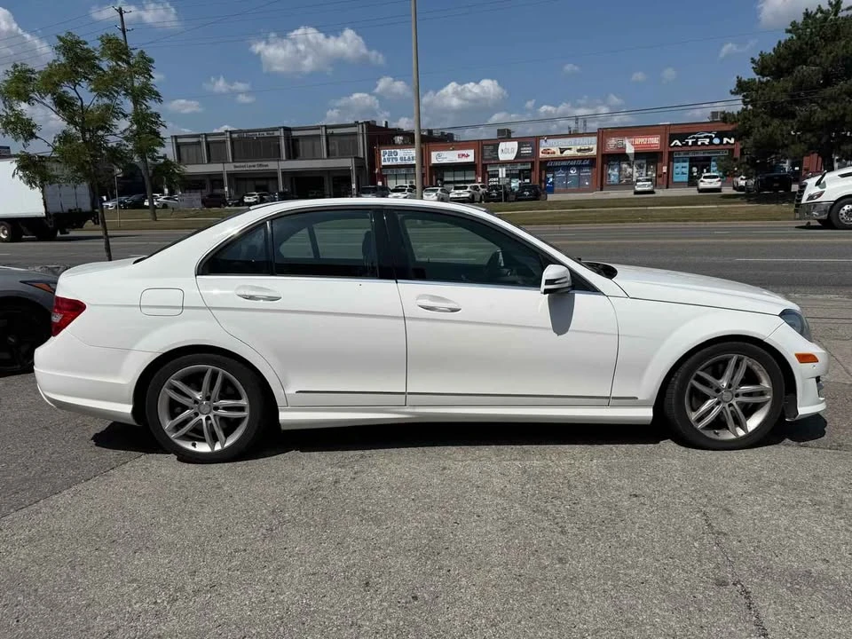 2014 Mercedes-Benz W204 C-Class - Image 8 of 20