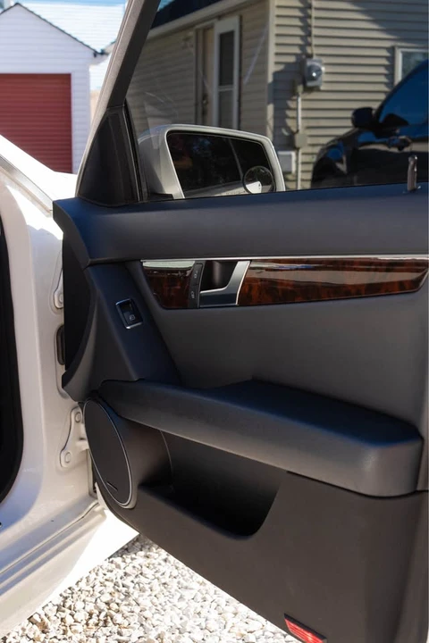 2014 Mercedes-Benz W204 C-Class - Image 19 of 20