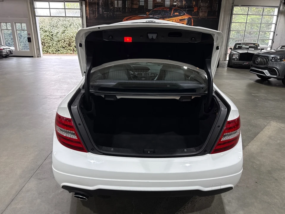 2014 Mercedes-Benz W204 C-Class - Image 12 of 12