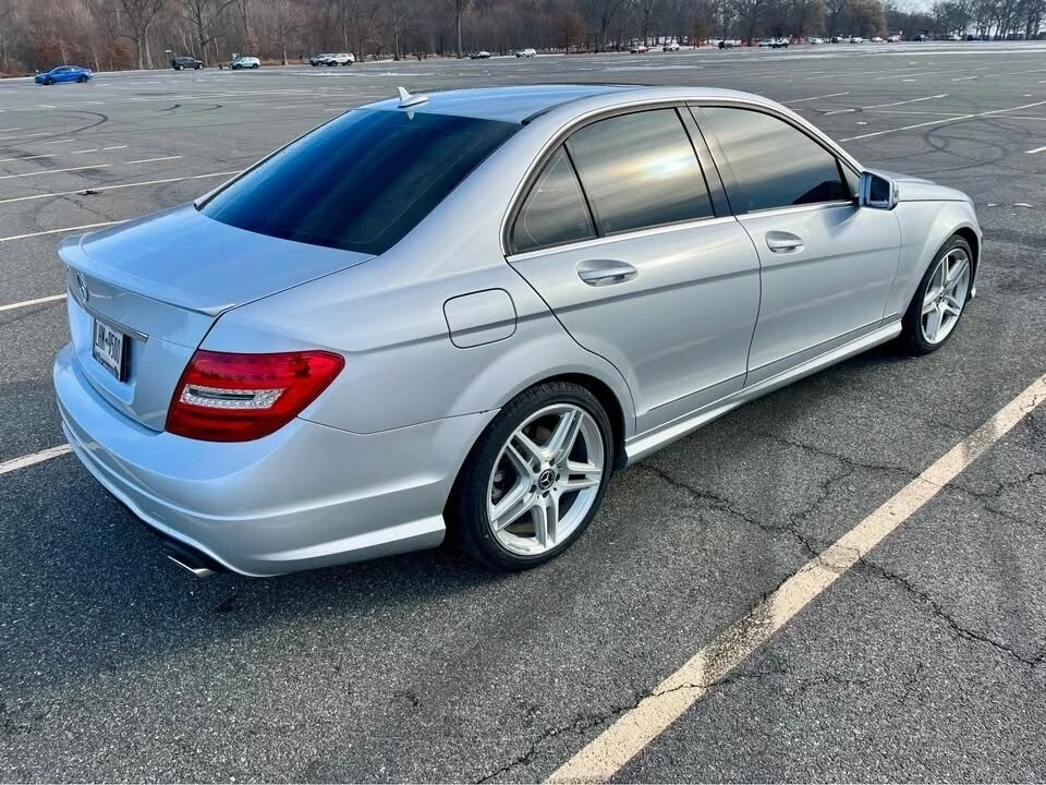2014 Mercedes-Benz W204 C-Class - Image 2 of 10
