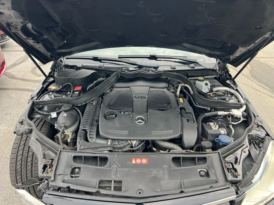 2014 Mercedes-Benz W204 C-Class - Image 6 of 12