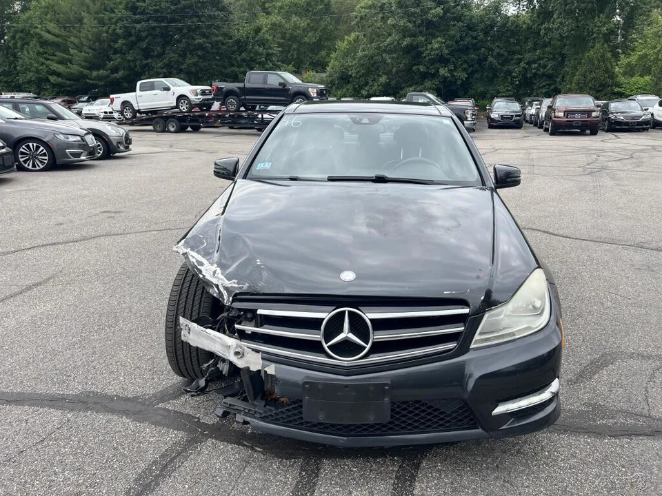 2014 Mercedes-Benz W204 C-Class - Image 3 of 12